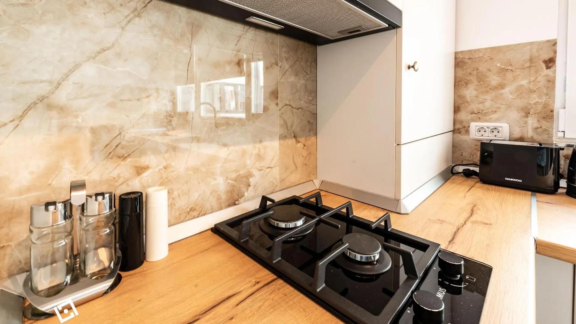 Central Residence Apartment 512 Bucharest 0*,